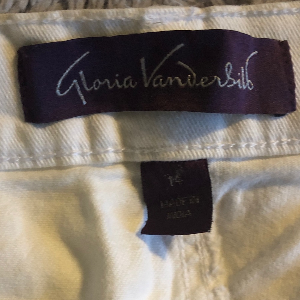 Gloria Vanderbilt Off-White Straight Leg Jeans - Picture 4 of 6